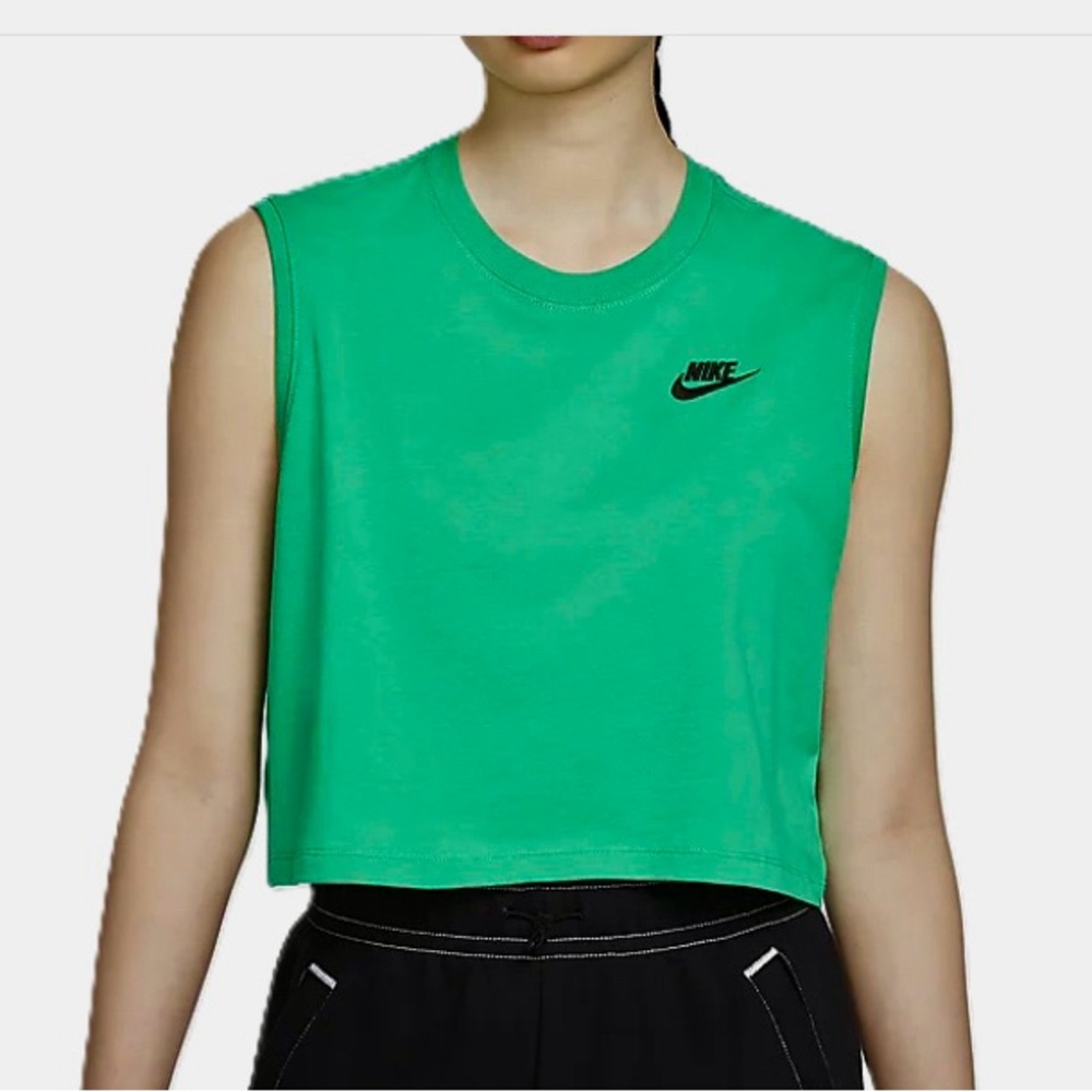 Nike Women's Vibrant Green Crop Top